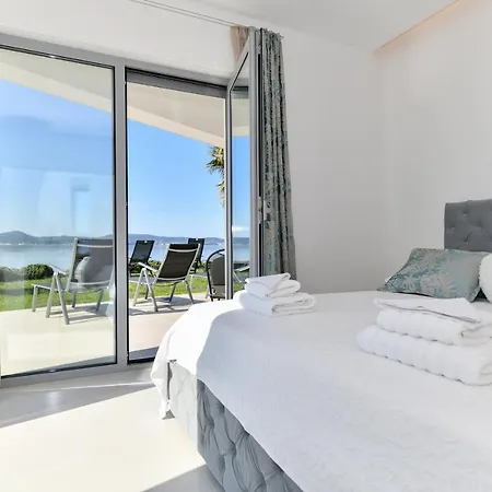 Appartement Vero Beachfront *